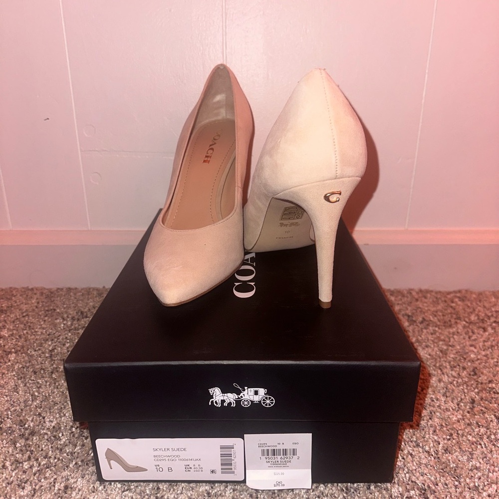 Coach Women's Skyler Suede Pumps - Picture 3 of 5